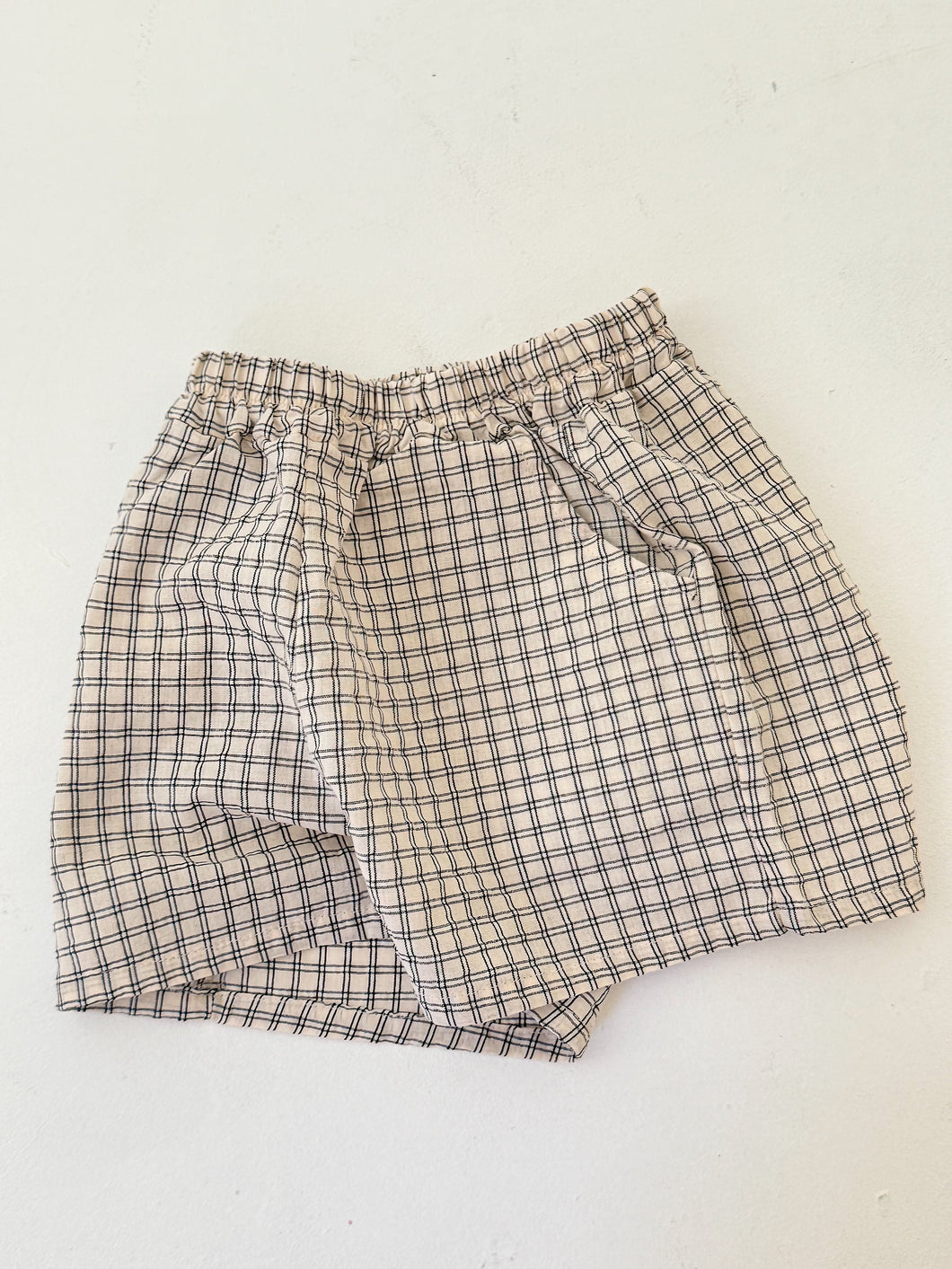 Mio check short