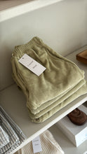 Load image into Gallery viewer, Esme terry joggers
